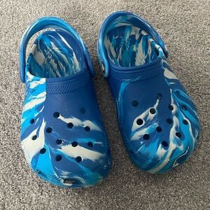 Crocs - Marbled Classic Clog - Blue - Size J1 Kids